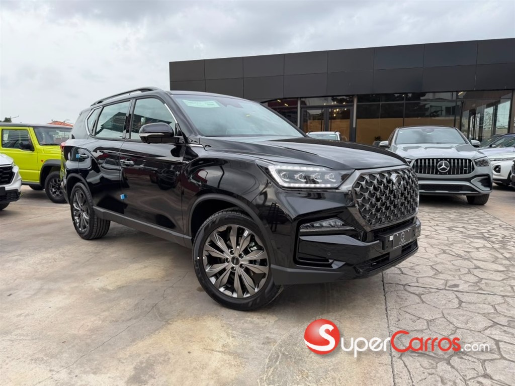 2027 KGM Rexton SPORT — foto 2 / 12