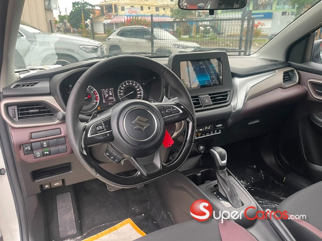 2026 Suzuki Fronx GL — foto 8 / 12