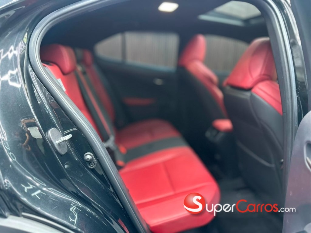 2024 Lexus UX 250 HYBRID SPORT — foto 5 / 9