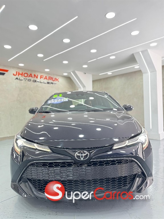 2021 Toyota Corolla Hatchback — foto 2 / 9