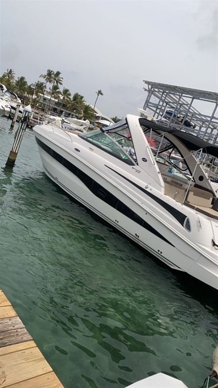 2014 Sea Ray Venture — foto 3 / 8