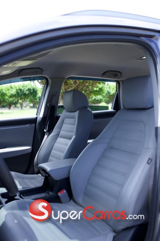 2017 Honda CR-V LX — foto 4 / 8
