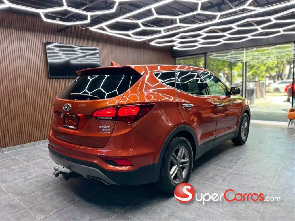 2017 Hyundai Santa Fe Sport — foto 4 / 8
