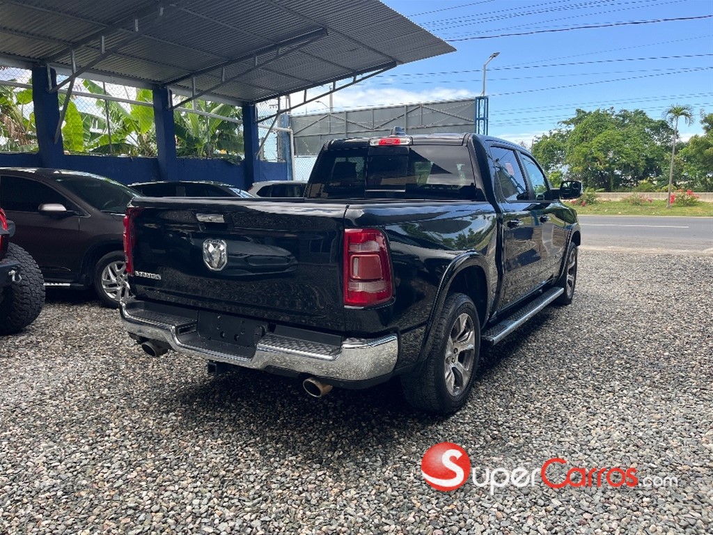 2020 Dodge Ram 1500 Laramie — foto 5 / 11