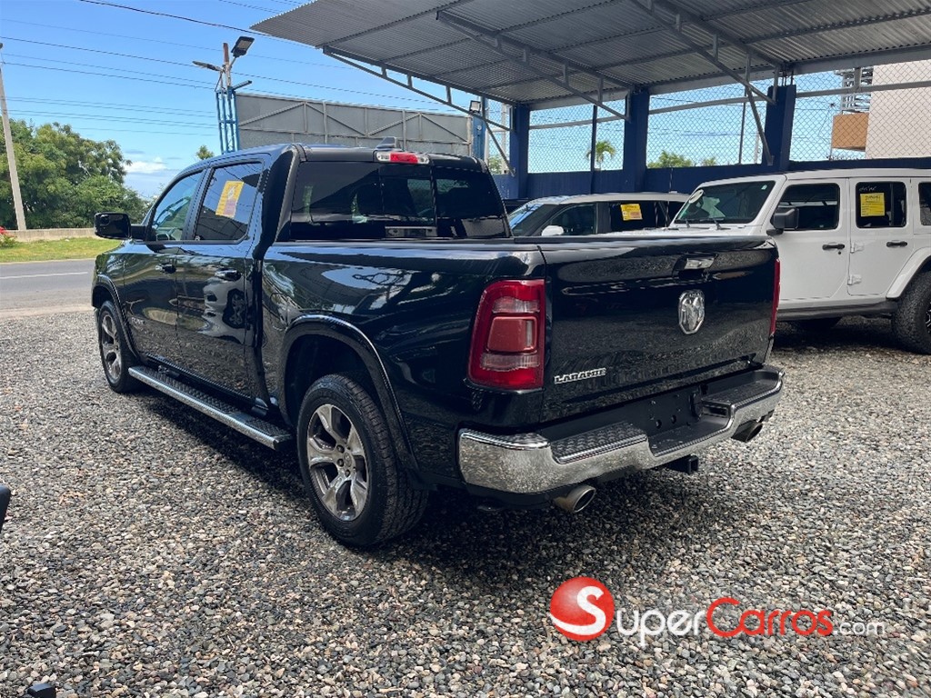 2020 Dodge Ram 1500 Laramie — foto 6 / 11