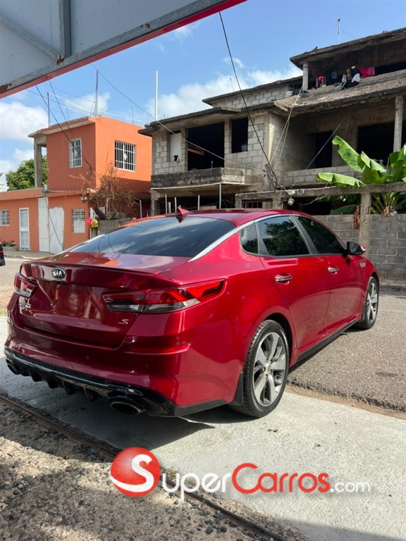 2020 Kia Optima S — foto 9 / 12