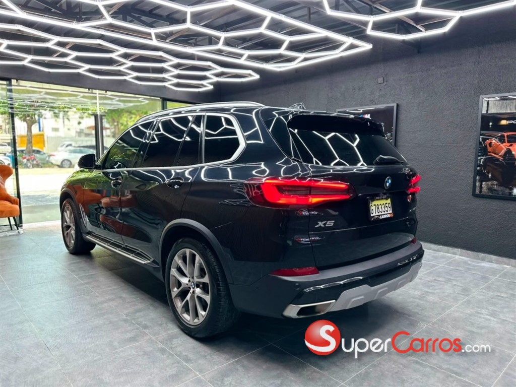 2023 BMW X 5 40i — foto 4 / 10
