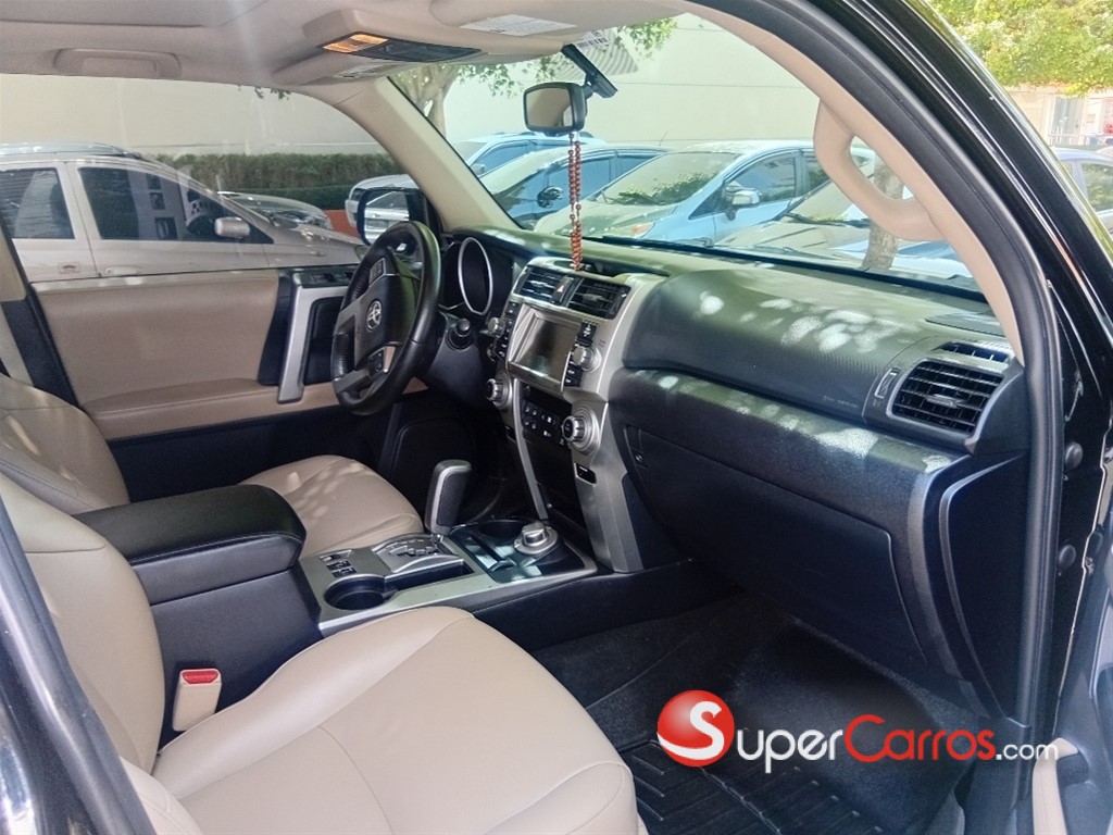 2012 Toyota 4 Runner Limited — foto 5 / 10