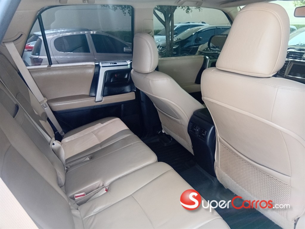 2012 Toyota 4 Runner Limited — foto 6 / 10