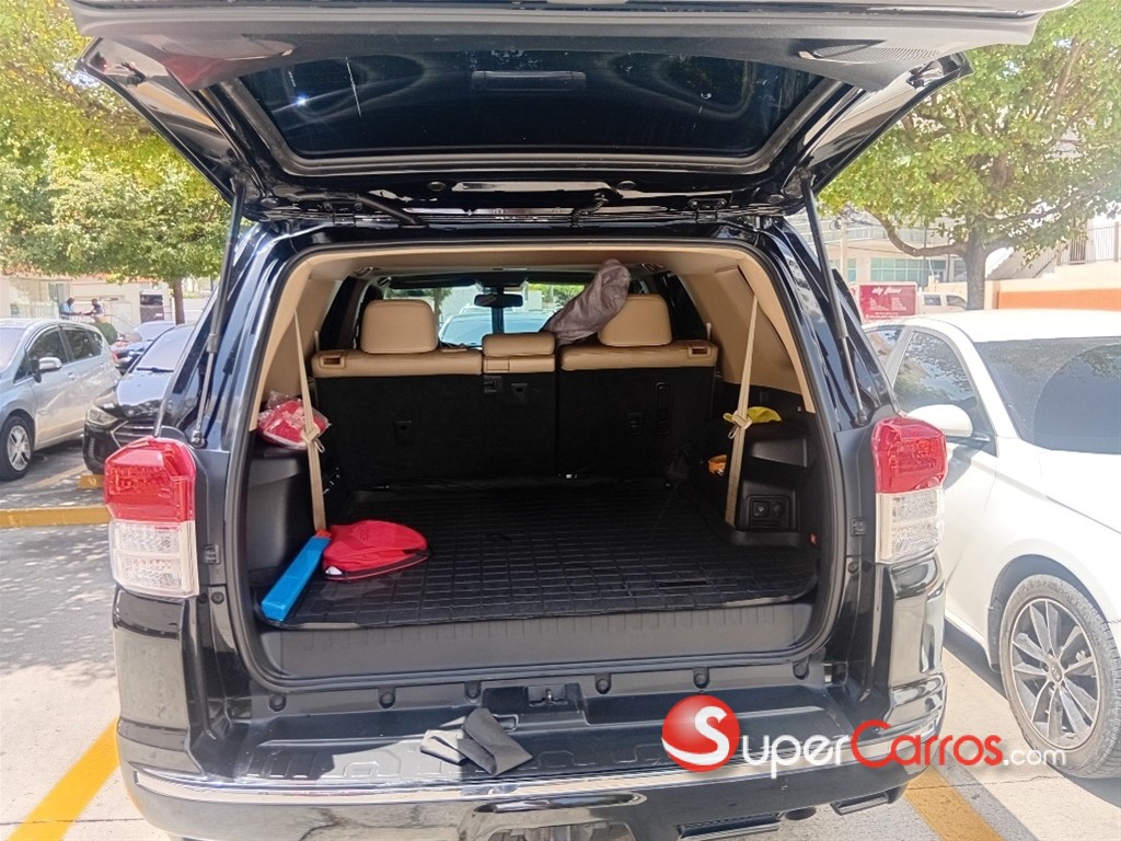 2012 Toyota 4 Runner Limited — foto 7 / 10