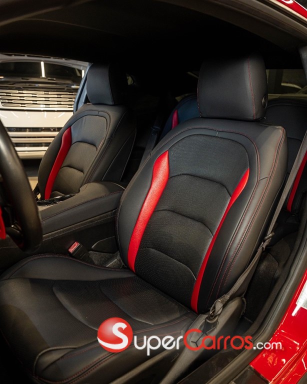 2019 Chevrolet Camaro RS — foto 9 / 11
