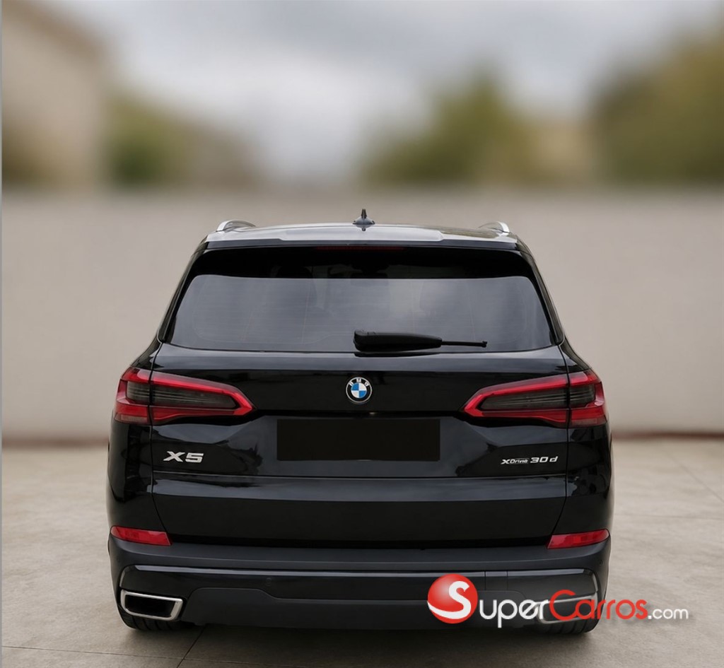 2020 BMW X 5 30D — foto 3 / 6