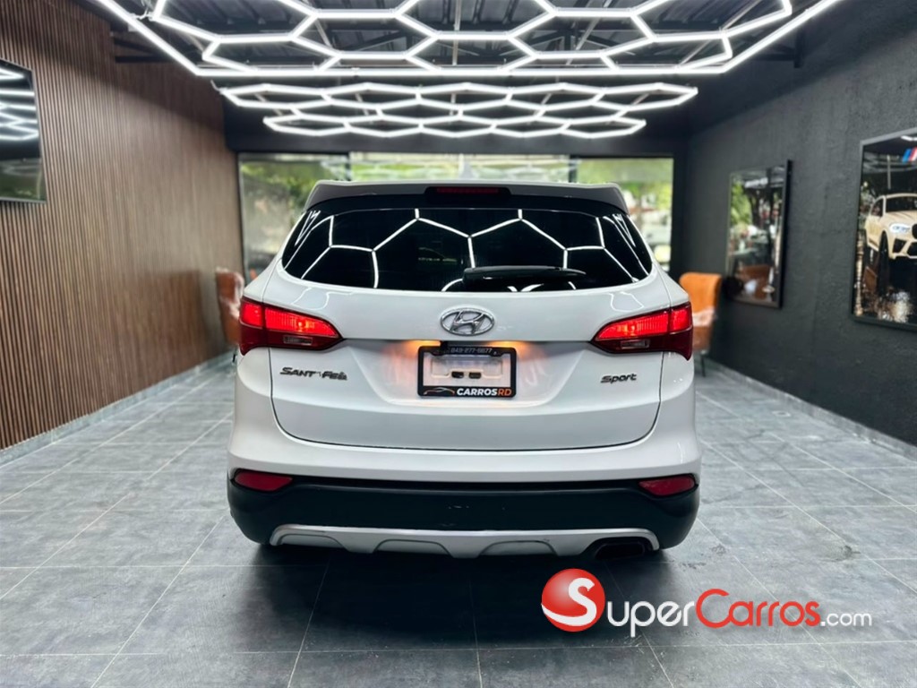 2017 Hyundai Santa Fe Sport — foto 6 / 9