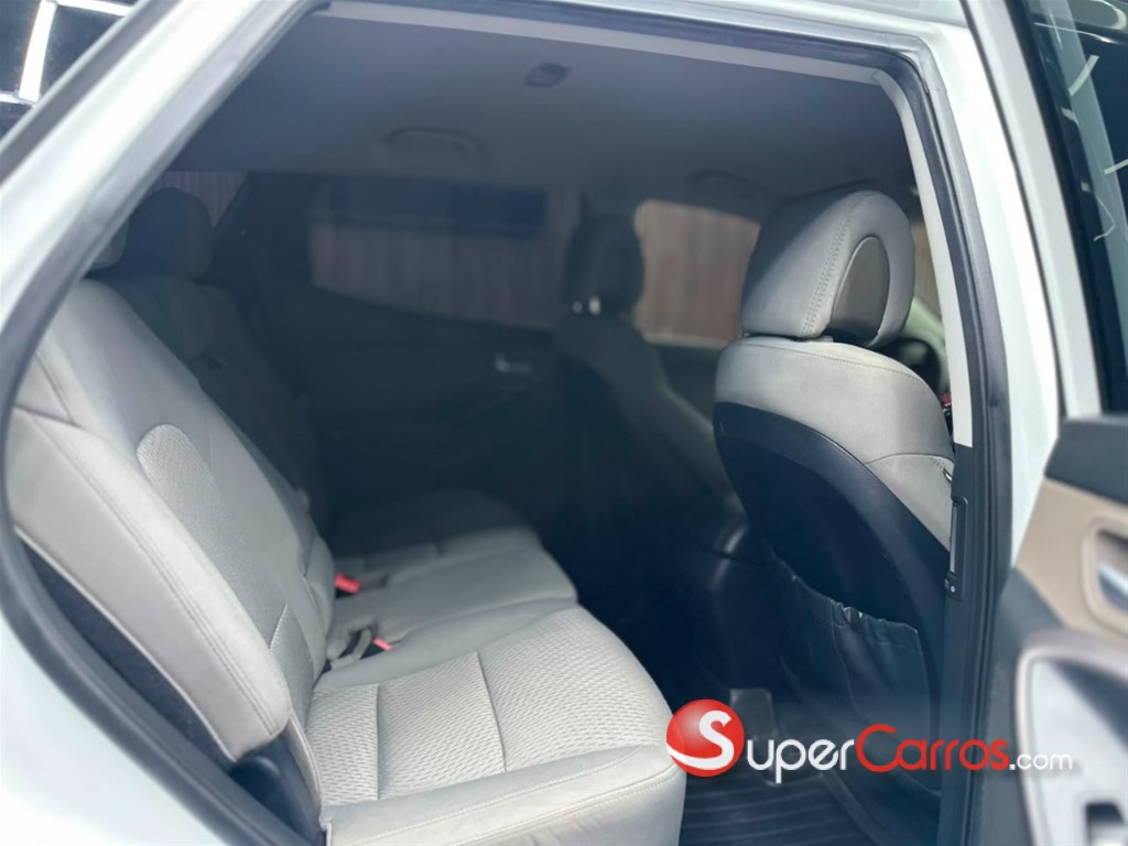 2017 Hyundai Santa Fe Sport — foto 9 / 9