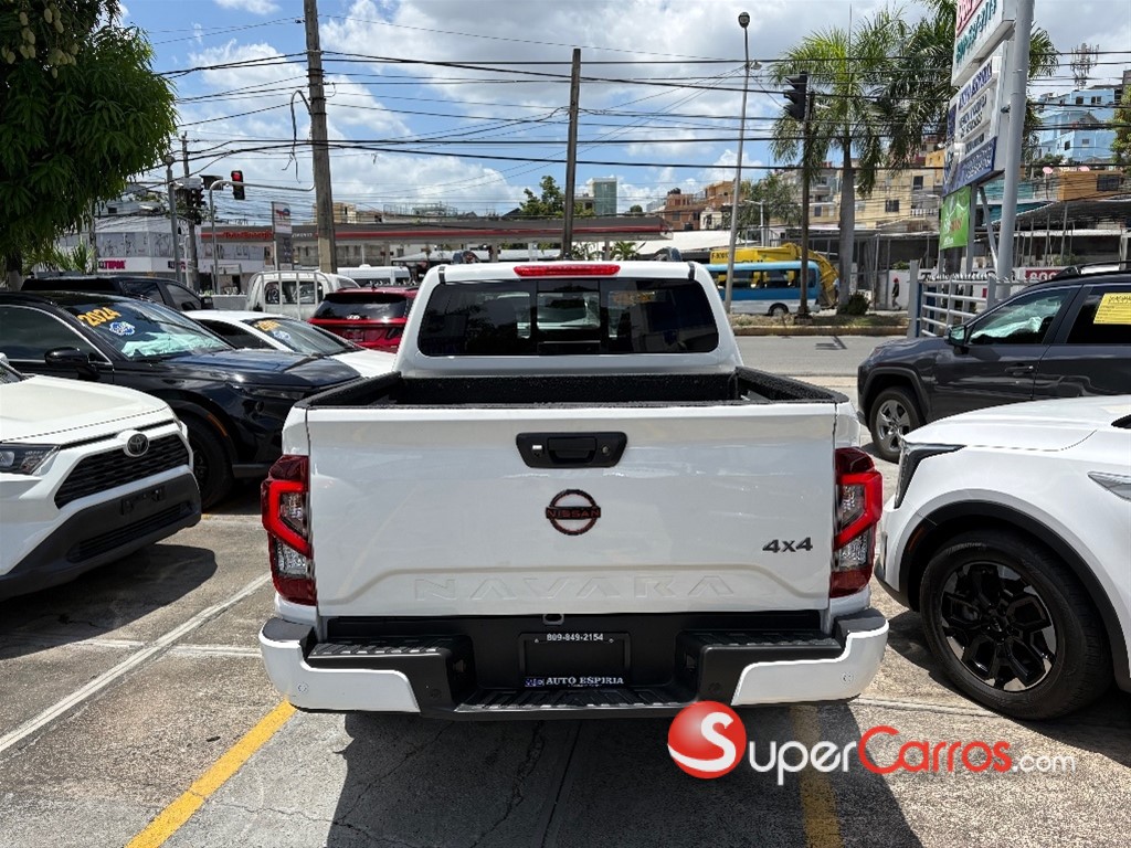 2025 Nissan Navara PRO X4 — foto 5 / 11
