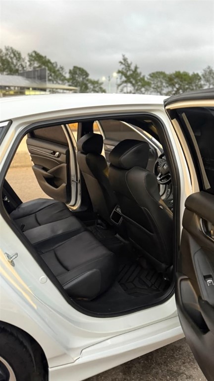 2021 Honda Accord Sport — foto 9 / 10
