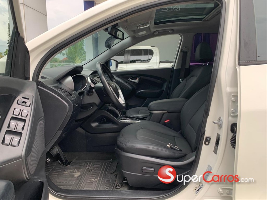 2012 Hyundai Tucson — foto 6 / 10