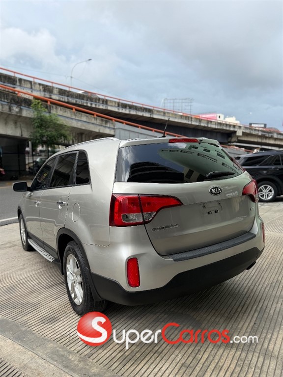 2015 Kia Sorento LX — foto 4 / 7