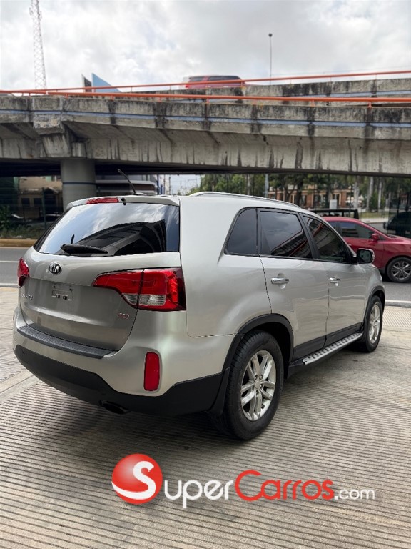 2015 Kia Sorento LX — foto 5 / 7