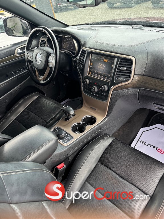 2015 Jeep Grand Cherokee Overland — foto 5 / 10