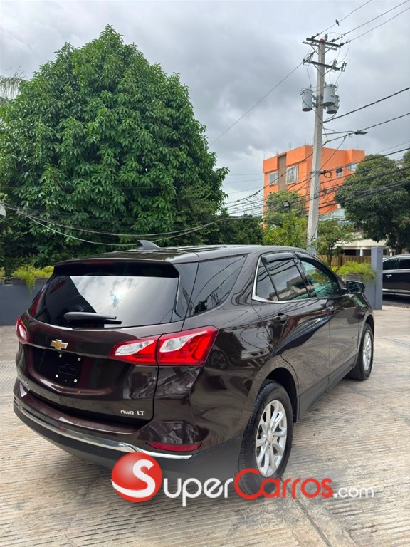2020 Chevrolet Equinox LT — foto 4 / 12