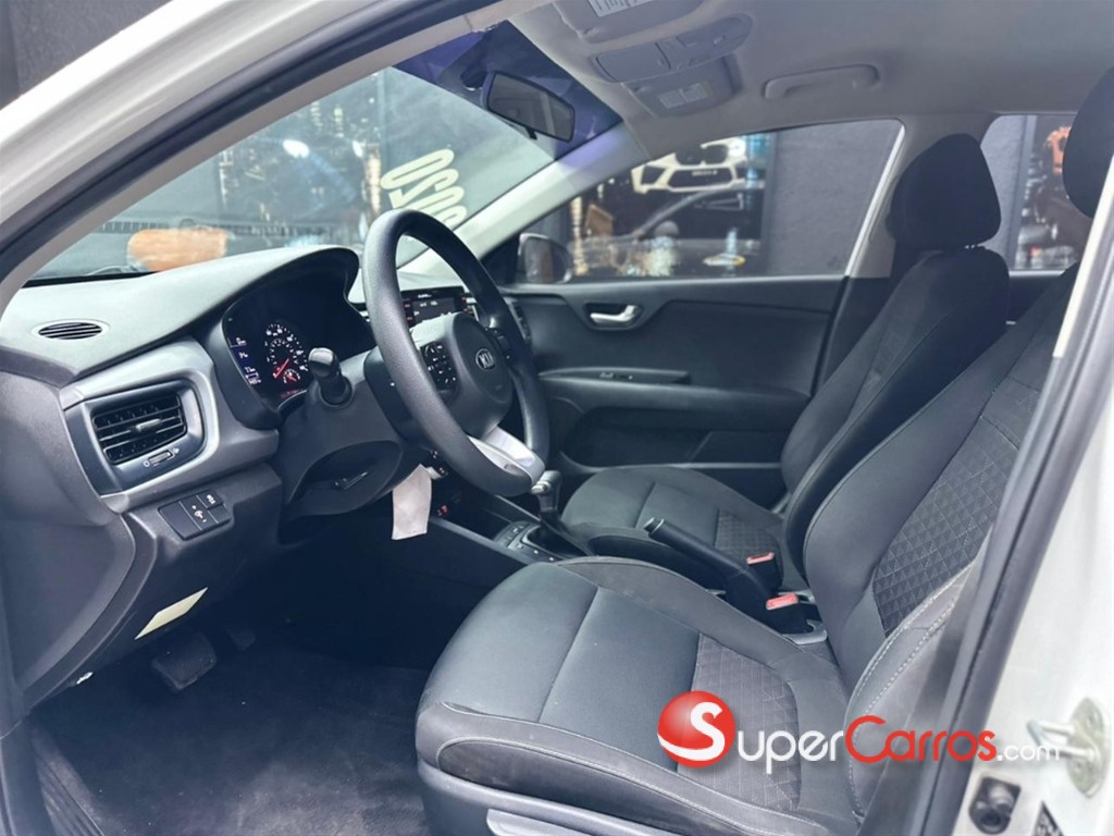 2020 Kia Rio S — foto 11 / 11