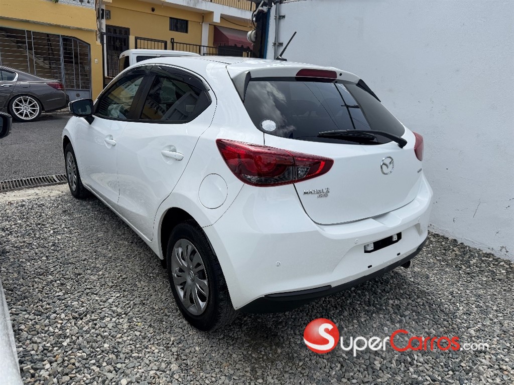 2020 Mazda 2 — foto 4 / 12