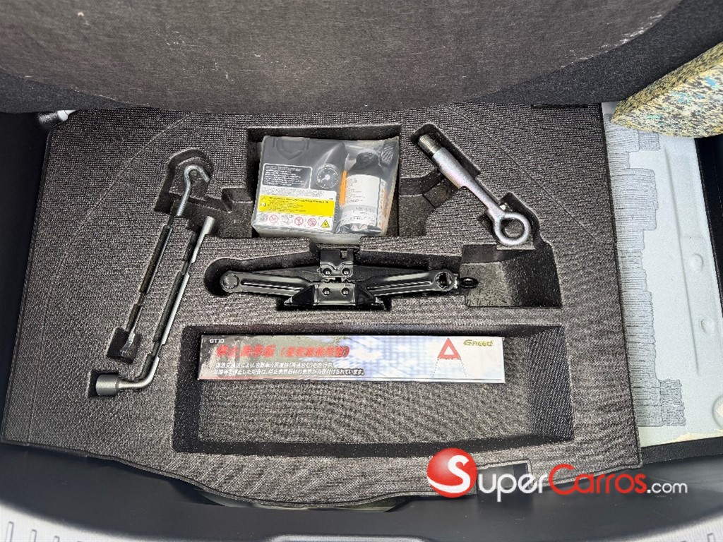 2020 Mazda 2 — foto 8 / 12