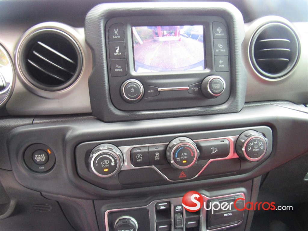 2020 Jeep Wrangler Unlimited — foto 7 / 11
