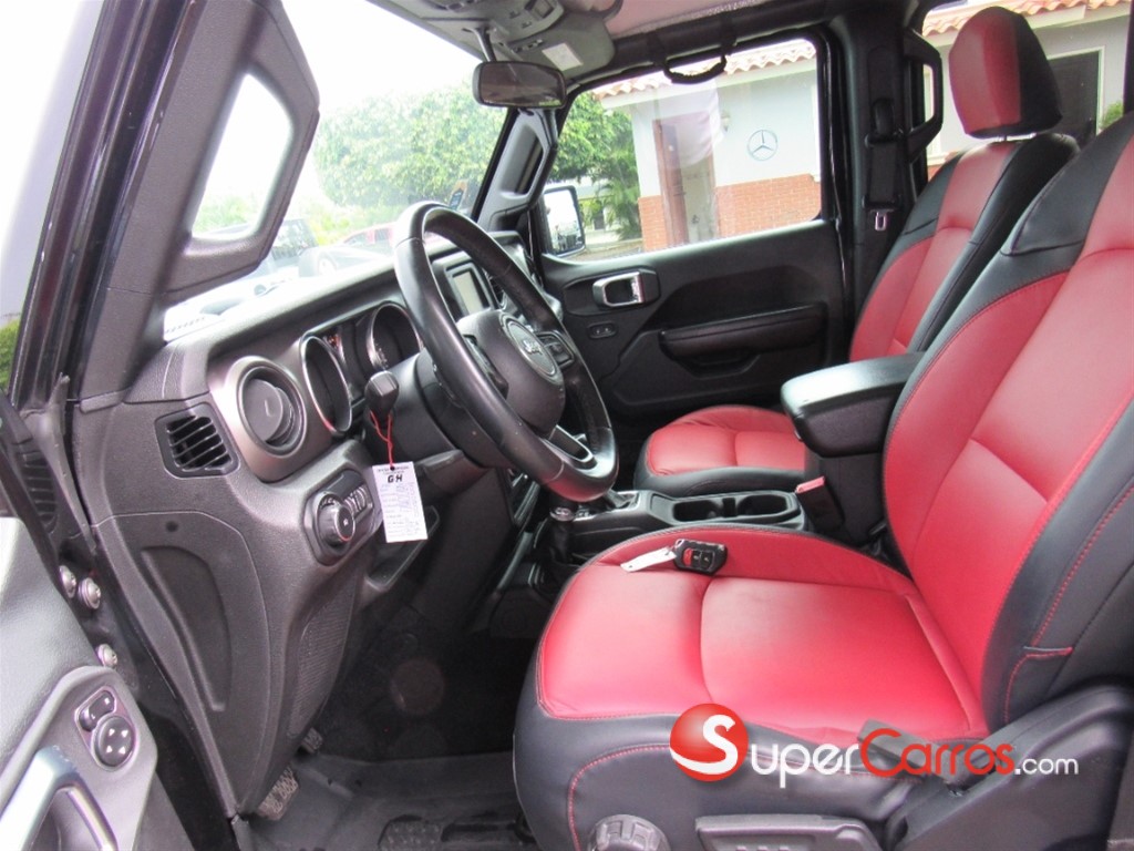 2020 Jeep Wrangler Unlimited — foto 9 / 11