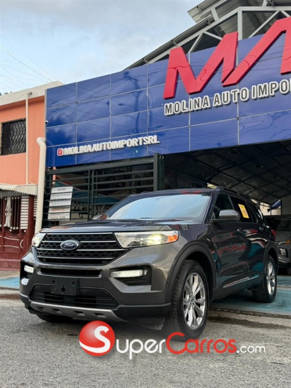 2020 Ford Explorer XLT