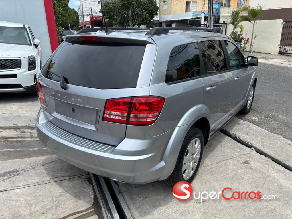 2020 Dodge Journey SE — foto 5 / 12
