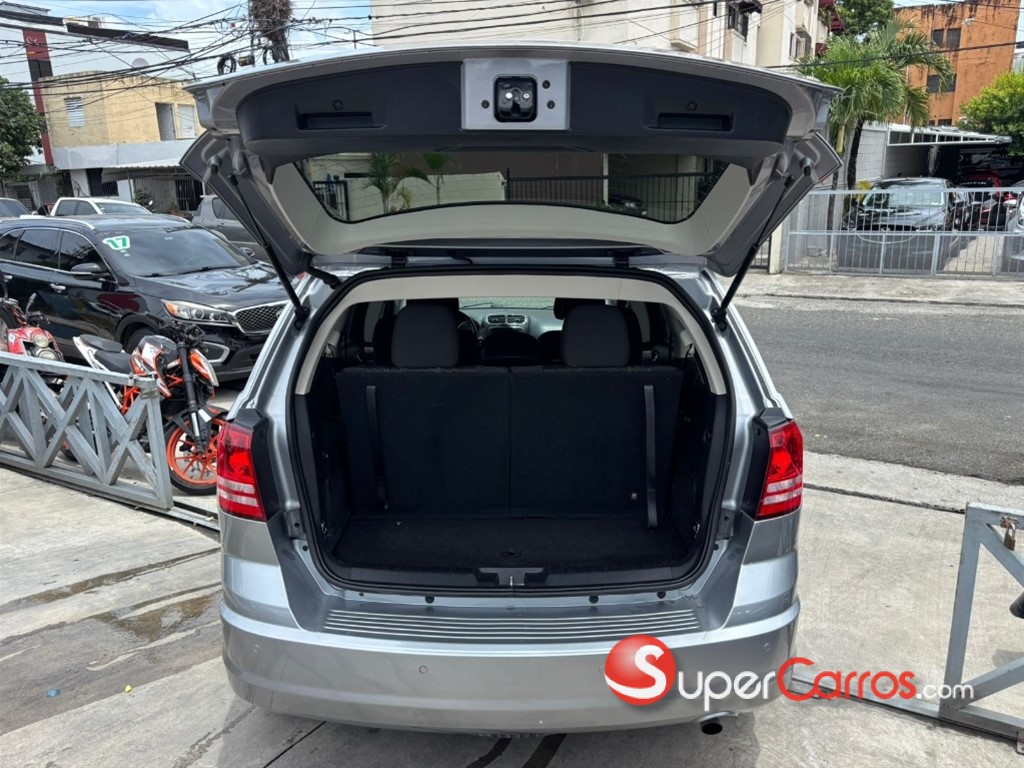 2020 Dodge Journey SE — foto 6 / 12