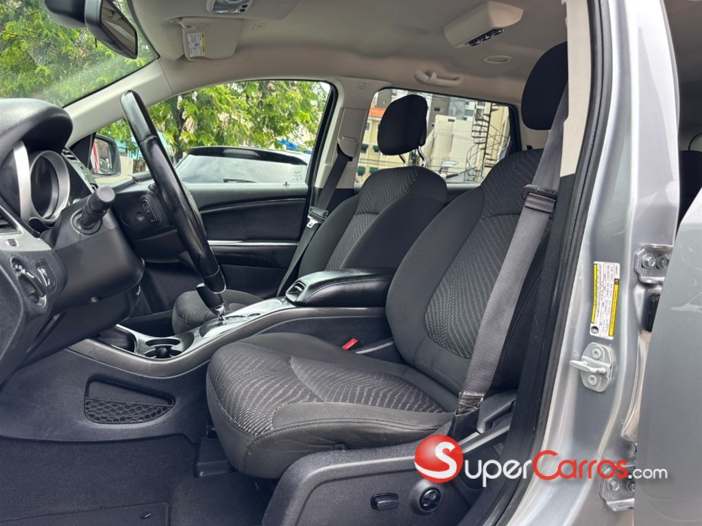 2020 Dodge Journey SE — foto 7 / 12