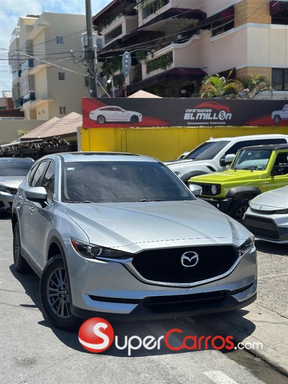 2017 Mazda CX-5 Touring — foto 3 / 9