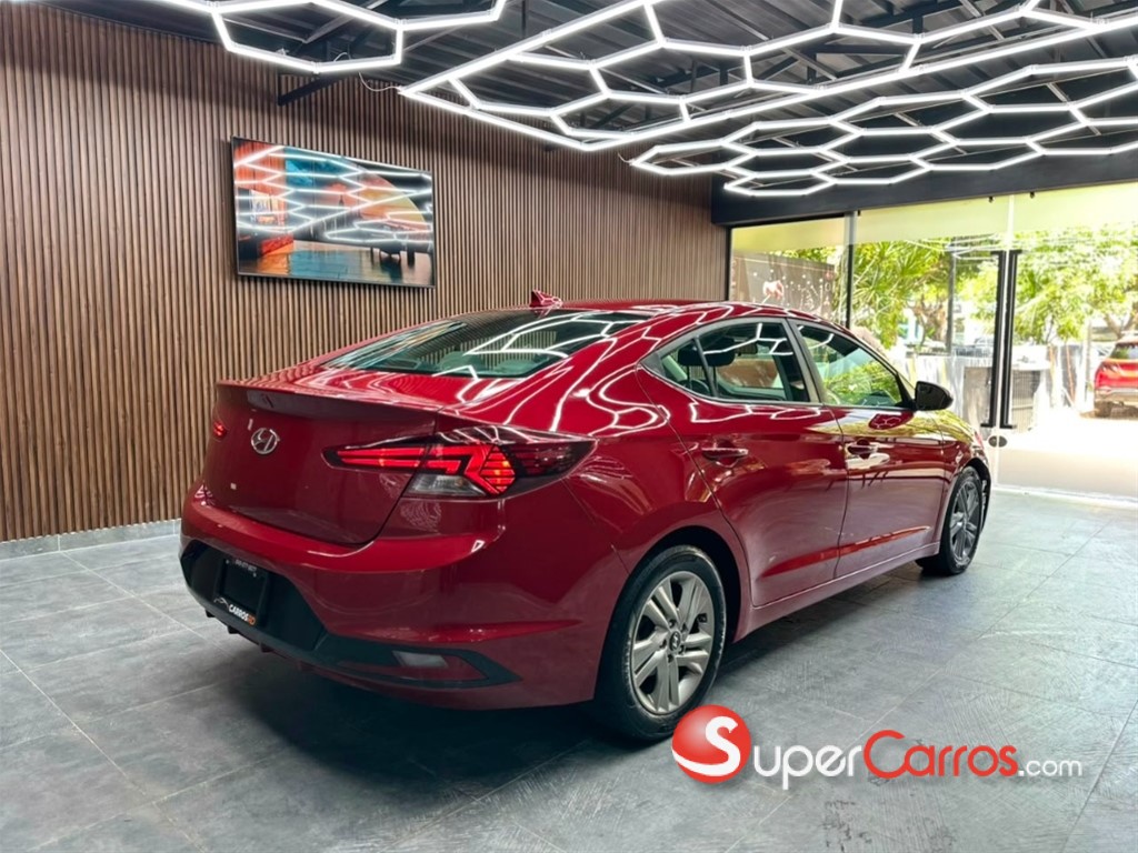 2020 Hyundai Elantra SEL — foto 4 / 11