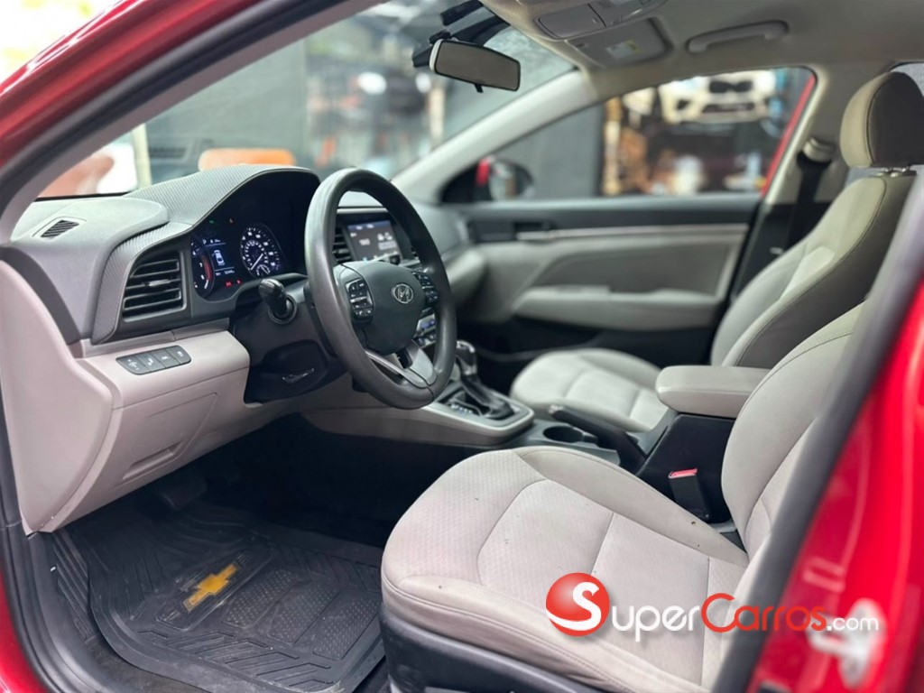 2020 Hyundai Elantra SEL — foto 11 / 11