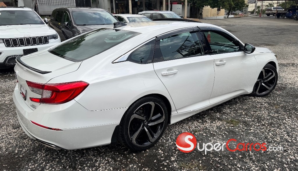2020 Honda Accord Sport 2.0T — foto 4 / 9