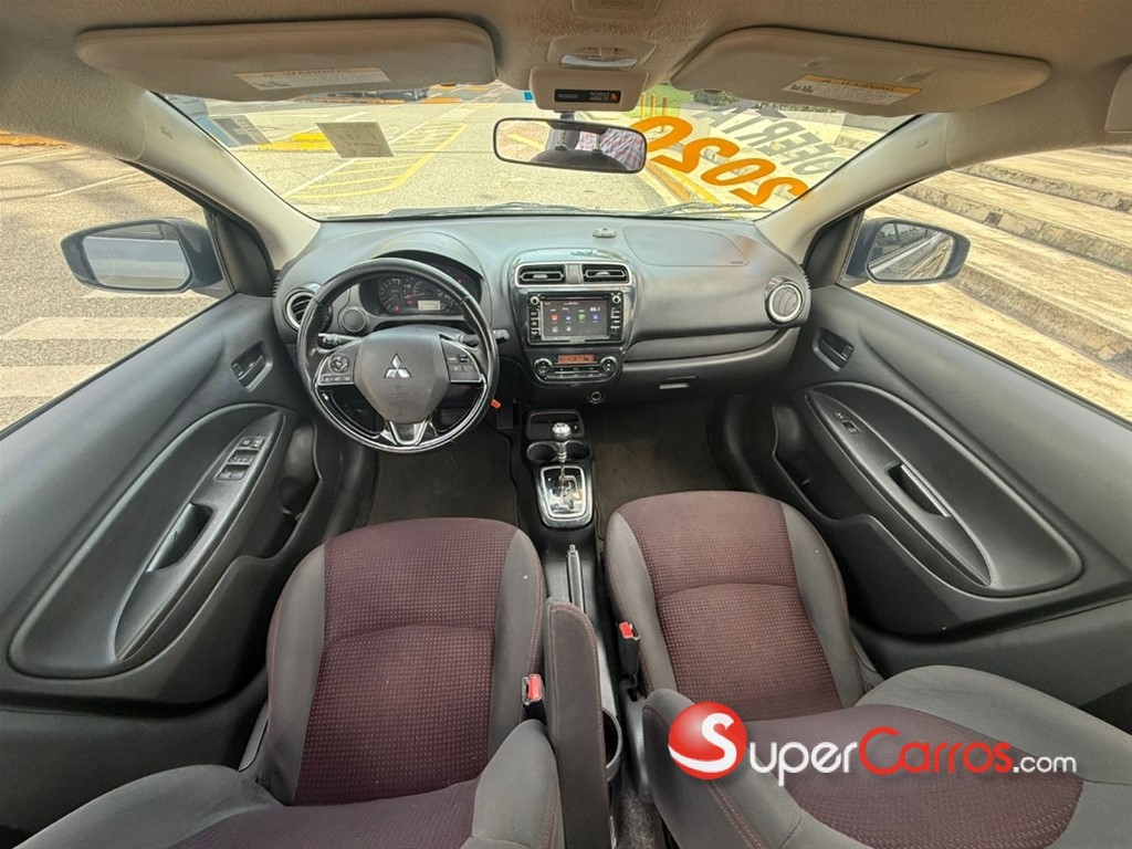 2020 Mitsubishi Motors Mirage G4 SE — foto 6 / 12
