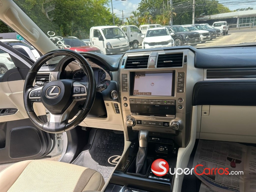 2020 Lexus GX 460 Premium — foto 8 / 11