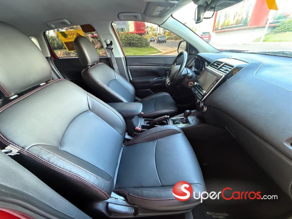 2021 Mitsubishi Motors Outlander Sport SE — foto 4 / 12