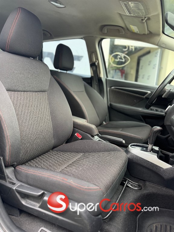 2020 Honda Fit Sport — foto 9 / 12