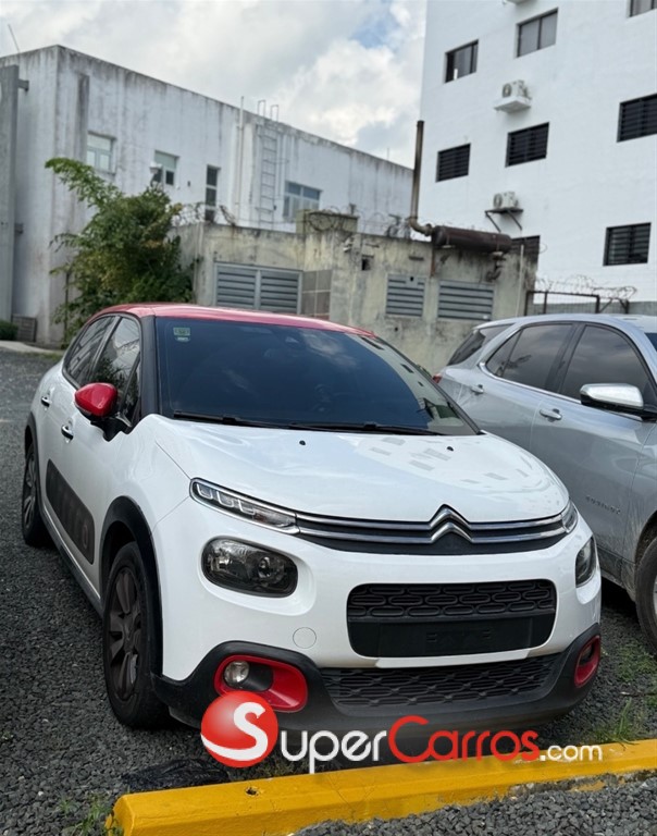 2021 Citroen C3 — foto 2 / 6