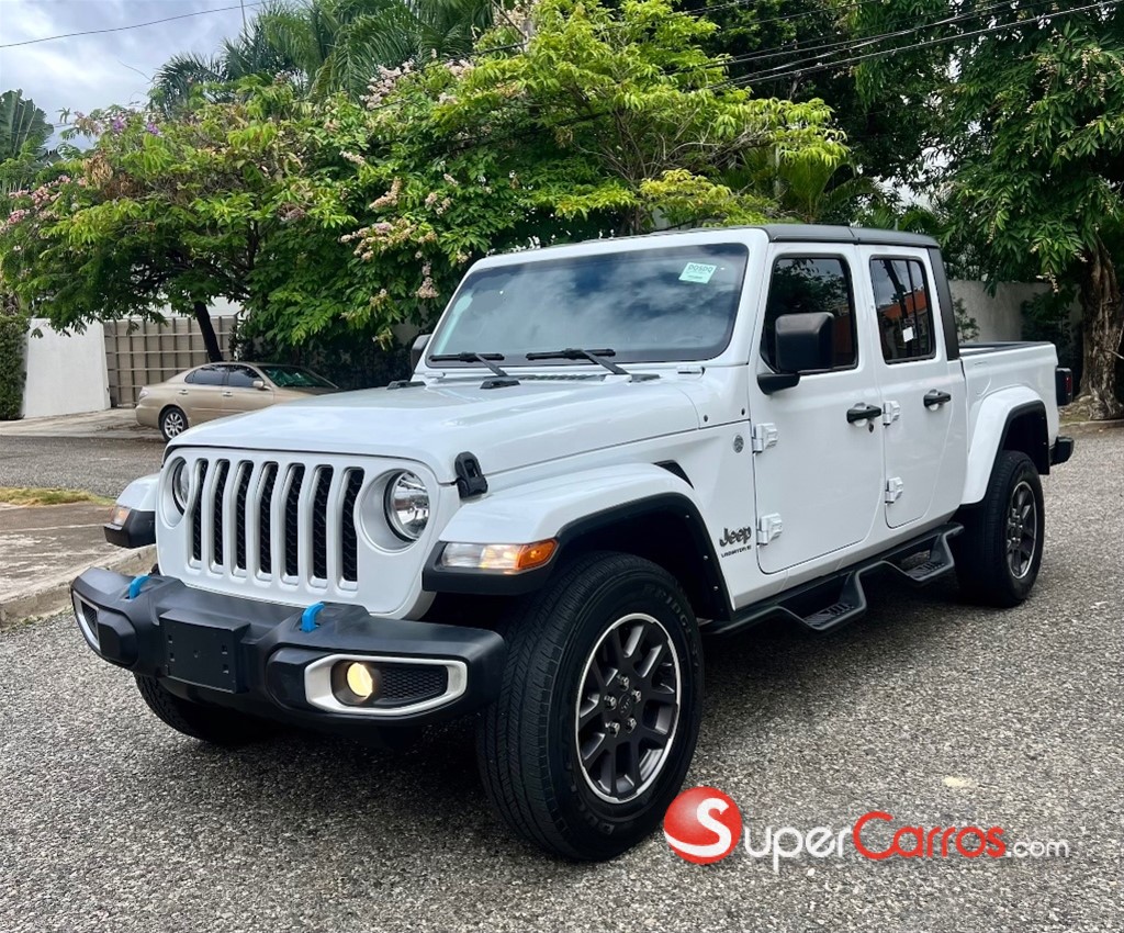 2023 Jeep Gladiator Overland
