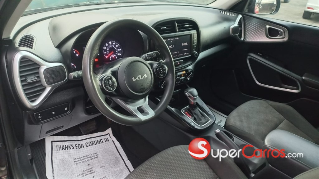 2022 Kia Soul LX — foto 9 / 12
