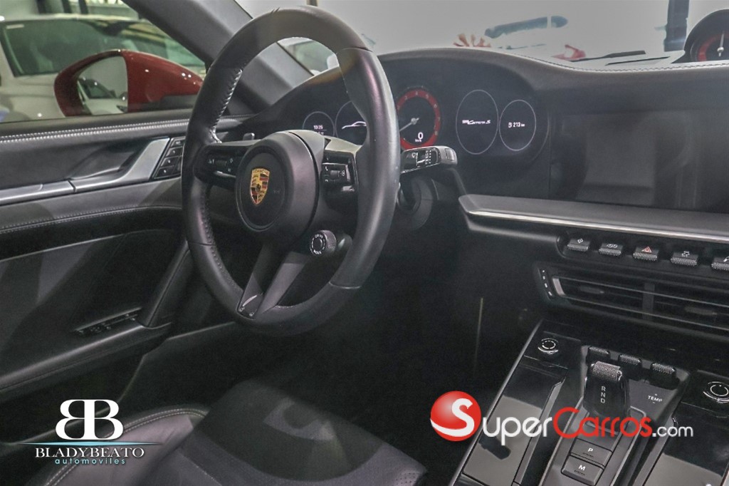 2021 Porsche 911 Carrera S — foto 7 / 12