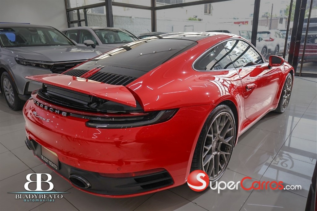 2021 Porsche 911 Carrera S — foto 12 / 12
