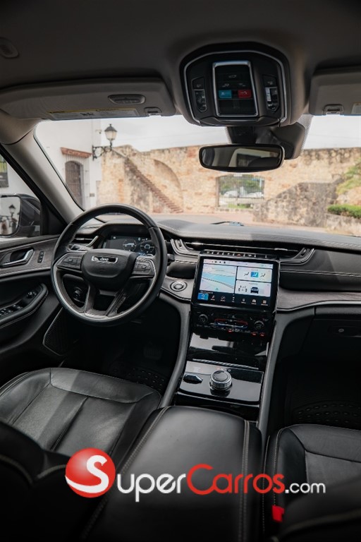 2022 Jeep Grand Cherokee Limited — foto 6 / 12