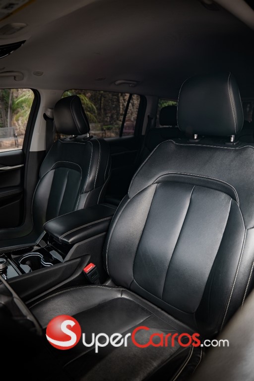 2022 Jeep Grand Cherokee Limited — foto 8 / 12