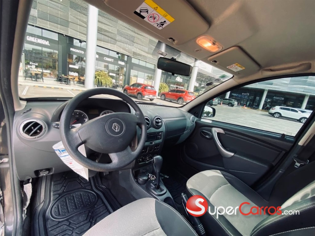 2015 Renault Duster — foto 9 / 10